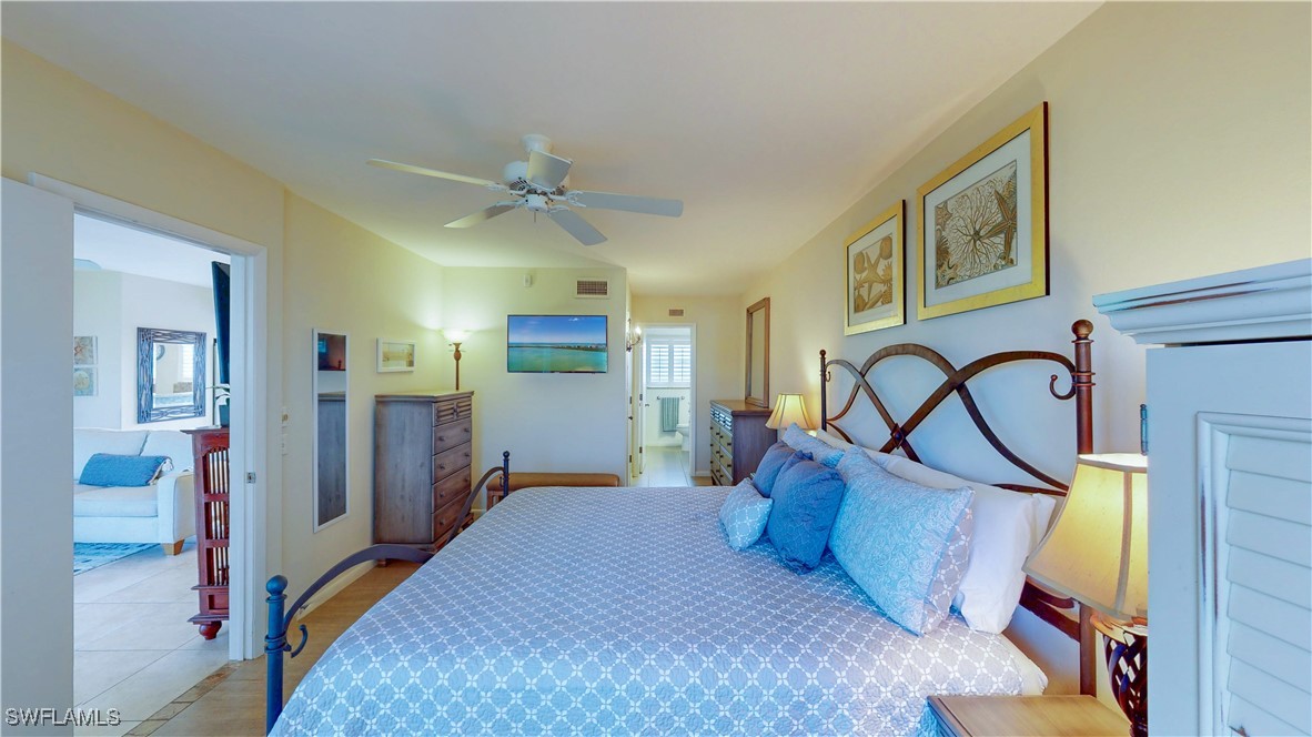 2 Bed Pool Home for Sale in Sands Of Marco, photo 15