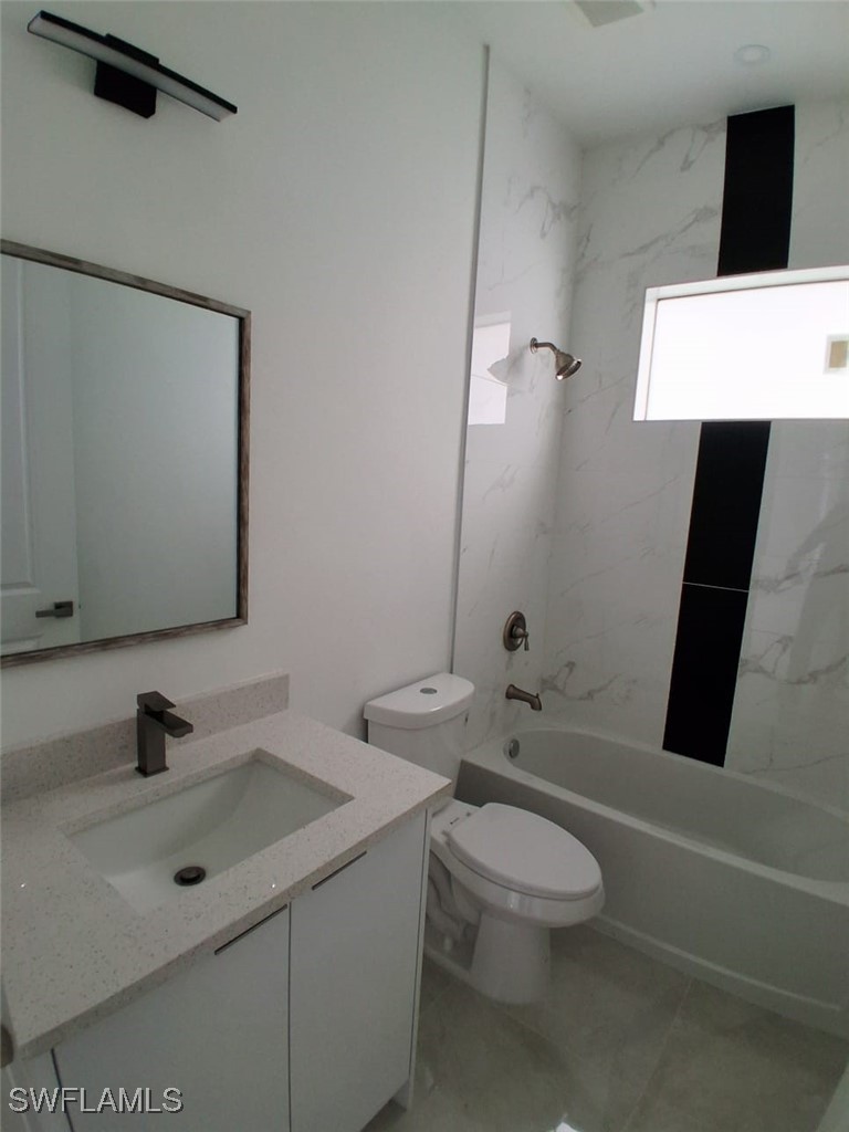 3 Bed SingleFamilyResidence for Sale in Lehigh Acres, photo 15