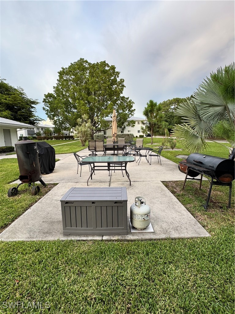 2 Bed Condominium for Sale in Fort Myers, FL, $100,000 — photo 15