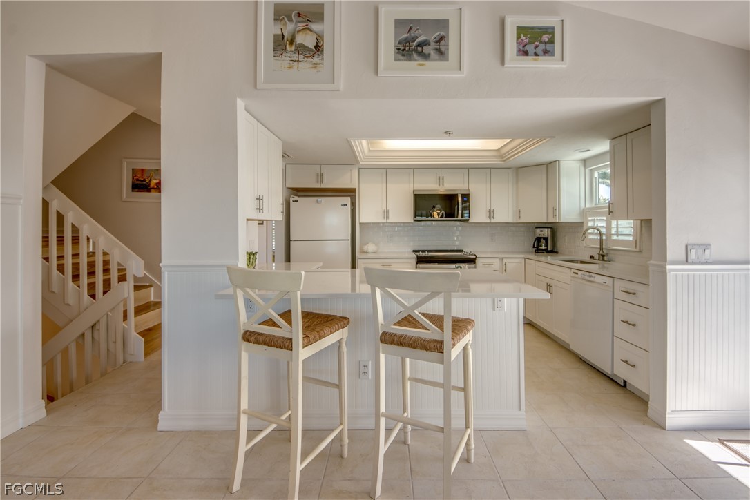 3 Bed Waterfront Home for Sale in Seagull Bay, photo 15