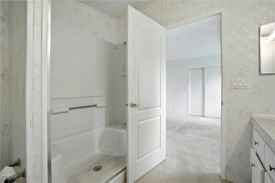 2 Bed ManufacturedHome for Sale in Fort Myers, FL, $89,000 — photo 15