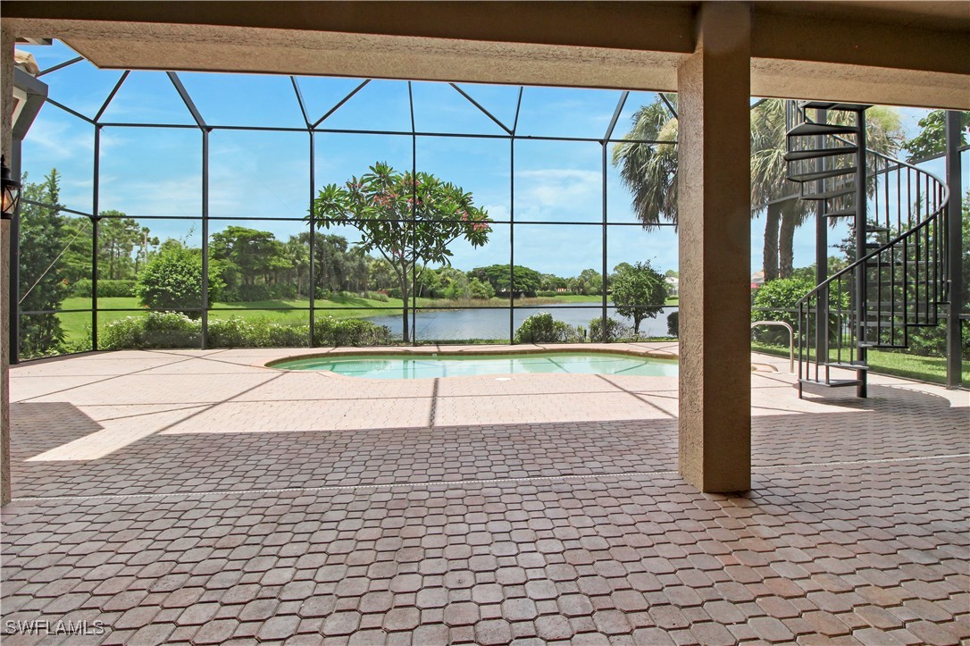 5 Bed Pool Home for Sale in Saturnia Lakes, photo 15
