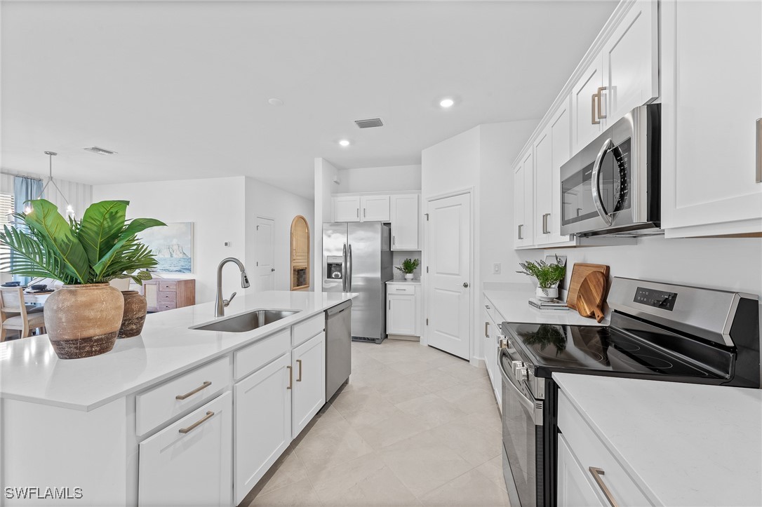 4 Bed Pool Home for Sale in Timber Creek, photo 15