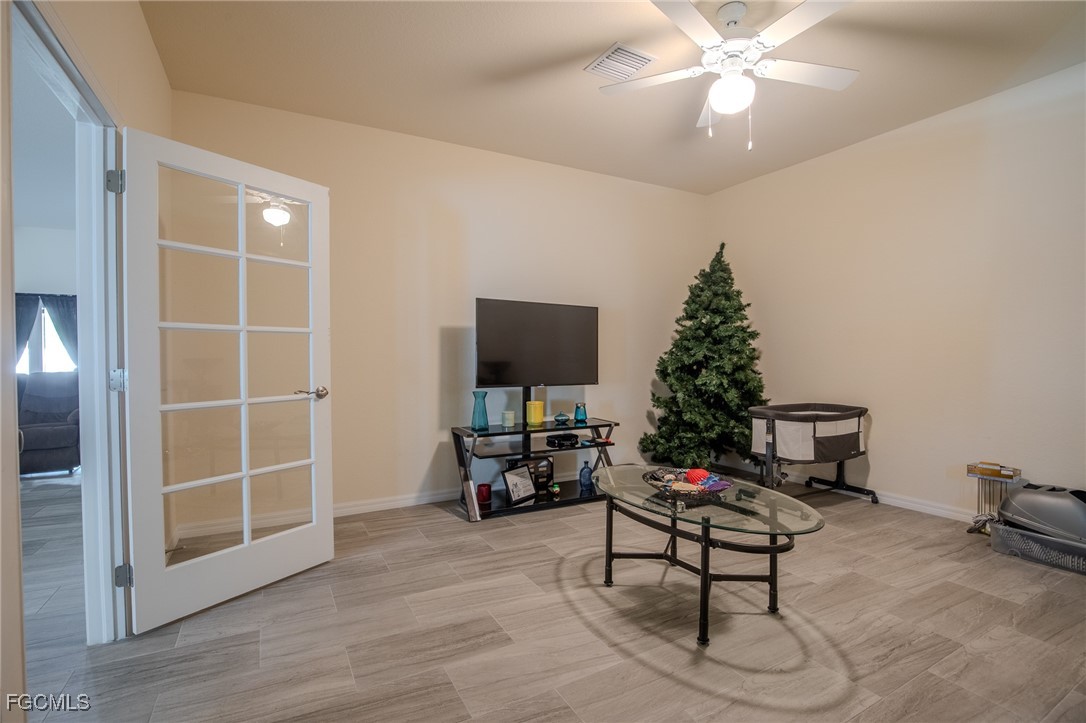 3 Bed SingleFamilyResidence for Sale in Port Labelle, FL — photo 15