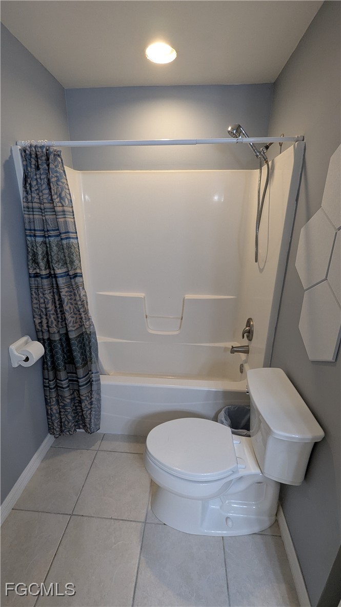 3 Bed SingleFamilyResidence for Sale in Cape Coral, FL — photo 15