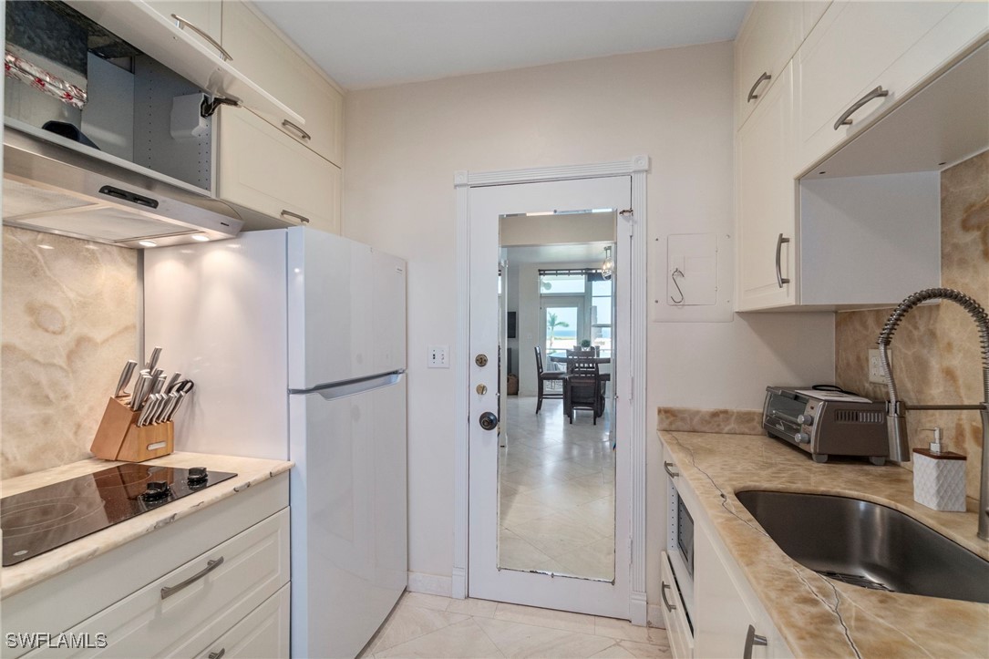 Waterfront Home for Sale in Sunset House, FL, $385,000 — photo 15