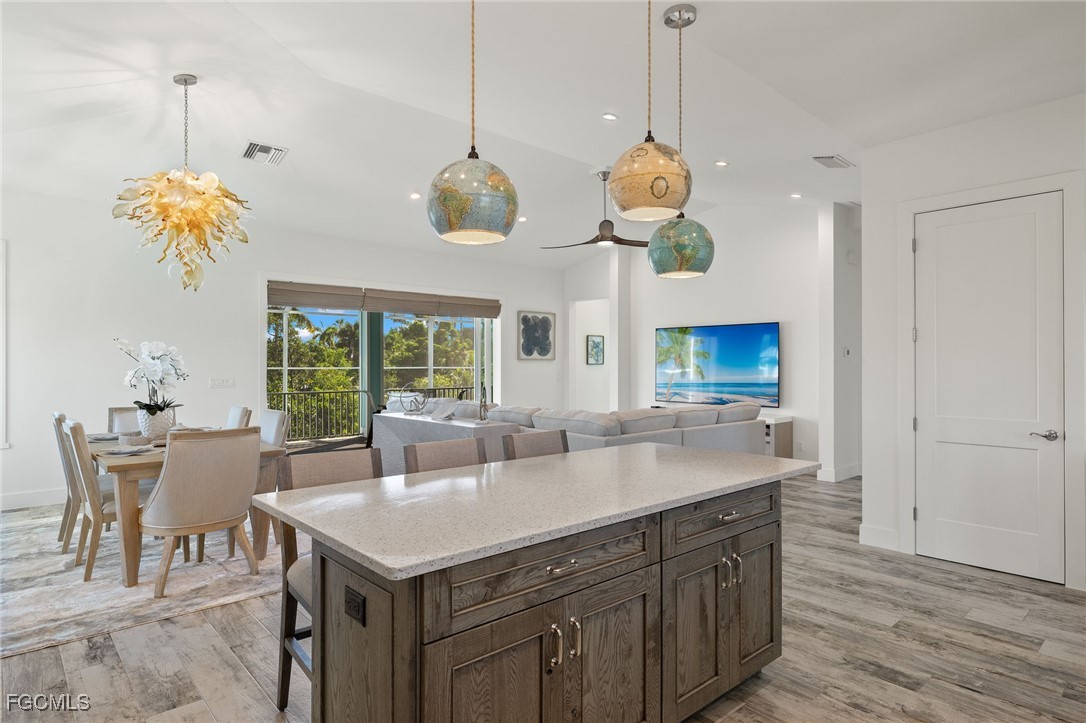 3 Bed Pool Home for Sale in Castaway Estates, photo 15