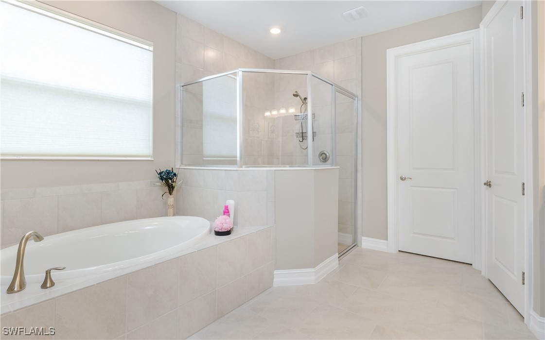 3 Bed Waterfront Home for Sale in Brightwater, photo 15