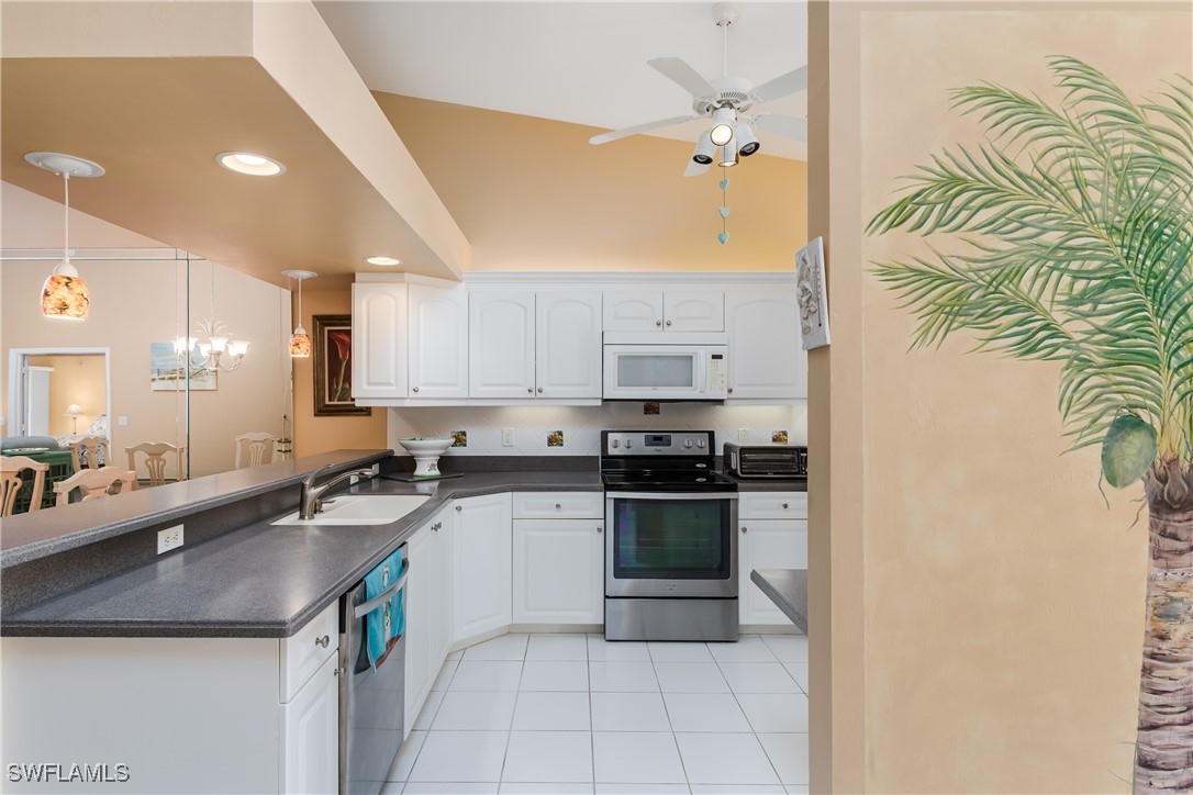 2 Bed Waterfront Home for Sale in Naples, FL, $374,900 — photo 15