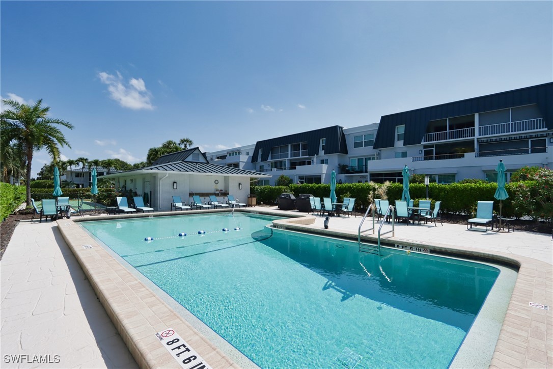 2 Bed Condominium for Sale in Harborside Terrace, photo 15