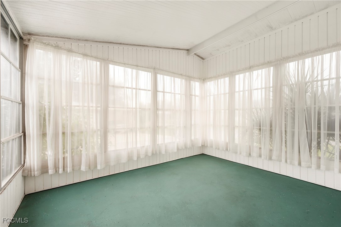 2 Bed ManufacturedHome for Sale in Fort Myers, FL, $99,000 — photo 15
