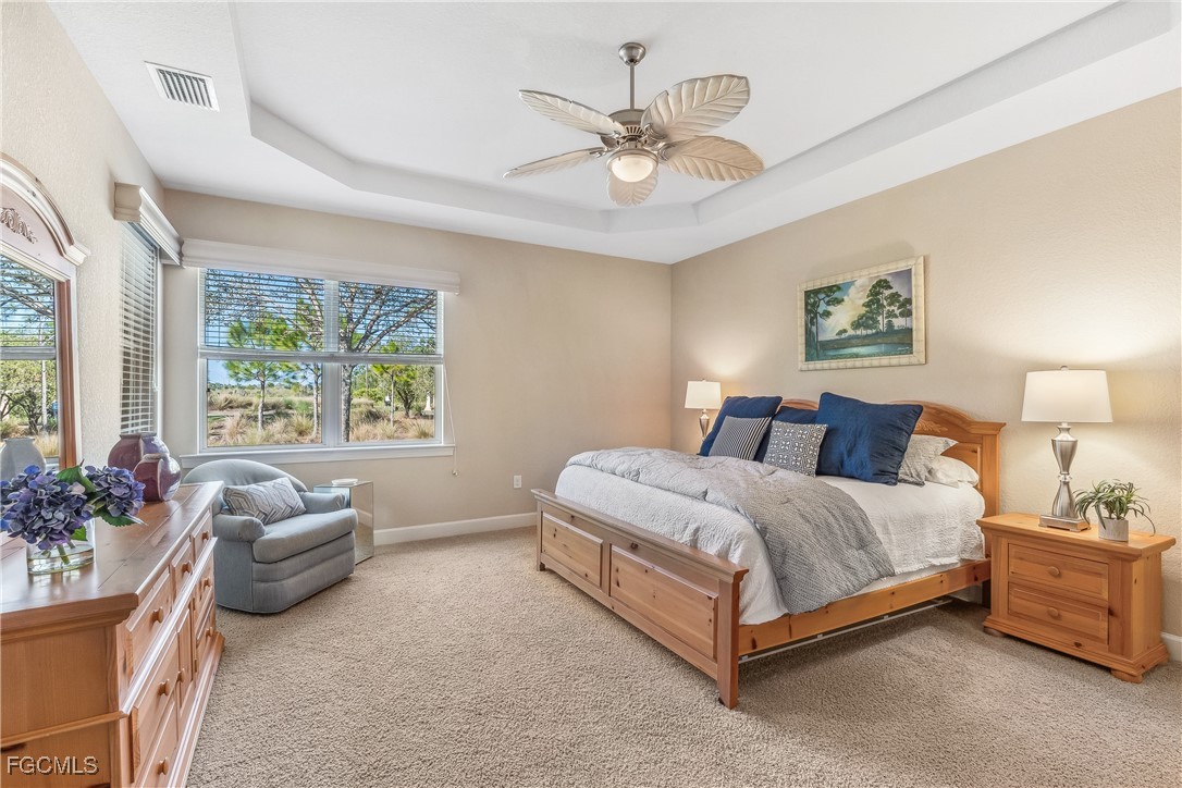 2 Bed SingleFamilyResidence for Sale in Somerset, FL — photo 15