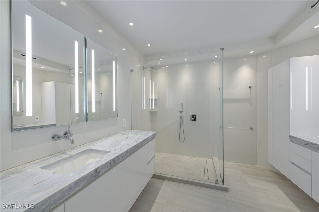 3 Bed Condominium for Sale in Naples, FL, $3,595,000 — photo 15