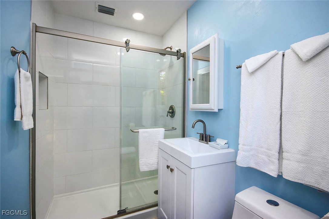 2 Bed Condominium for Sale in Sanibel, photo 15