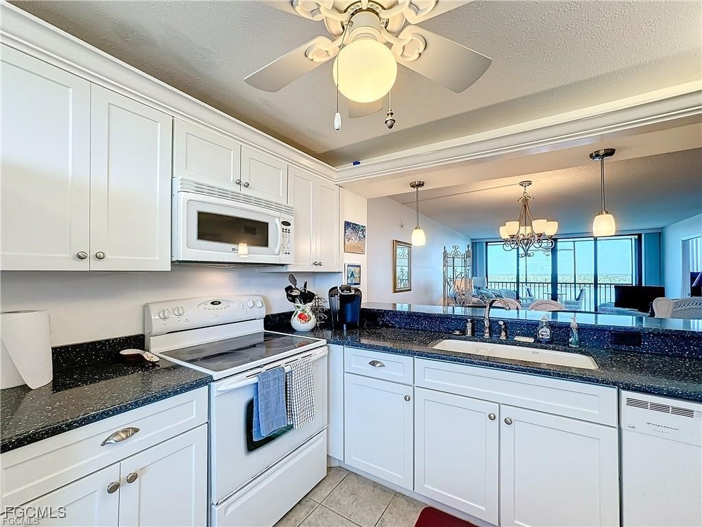 2 Bed Waterfront Home for Sale in The Palms Of Bay Beach, FL — photo 15