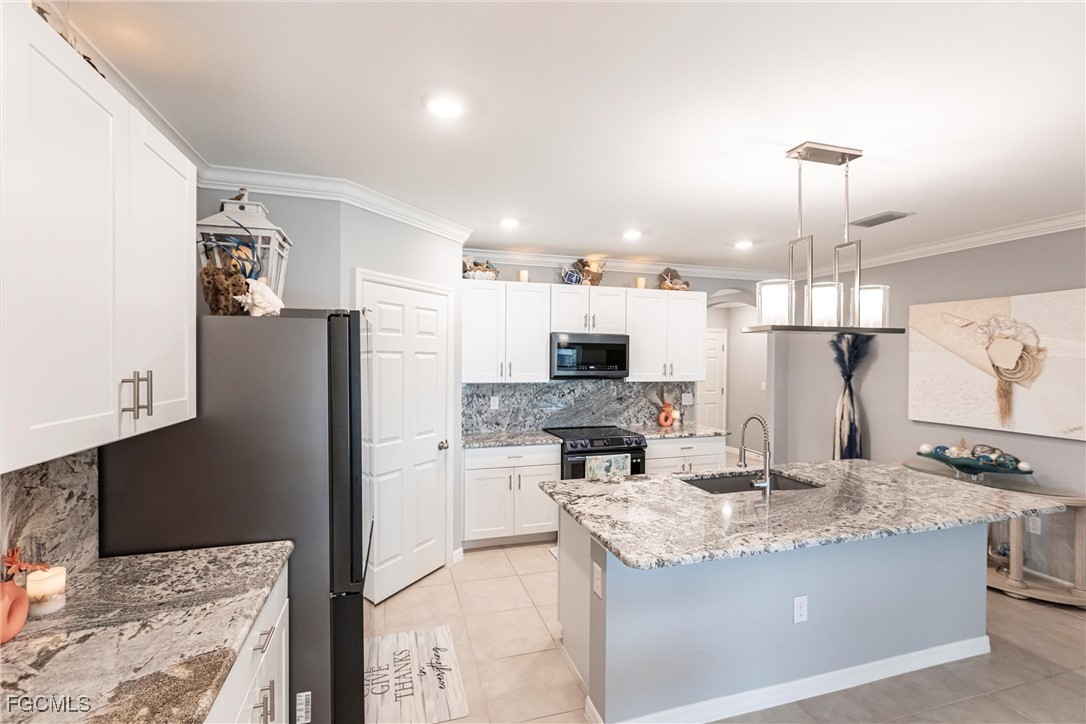 4 Bed Pool Home for Sale in Waterford, photo 15