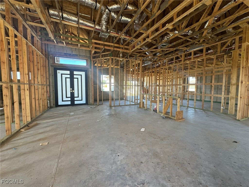 3 Bed SingleFamilyResidence for Sale in Cape Coral, photo 15