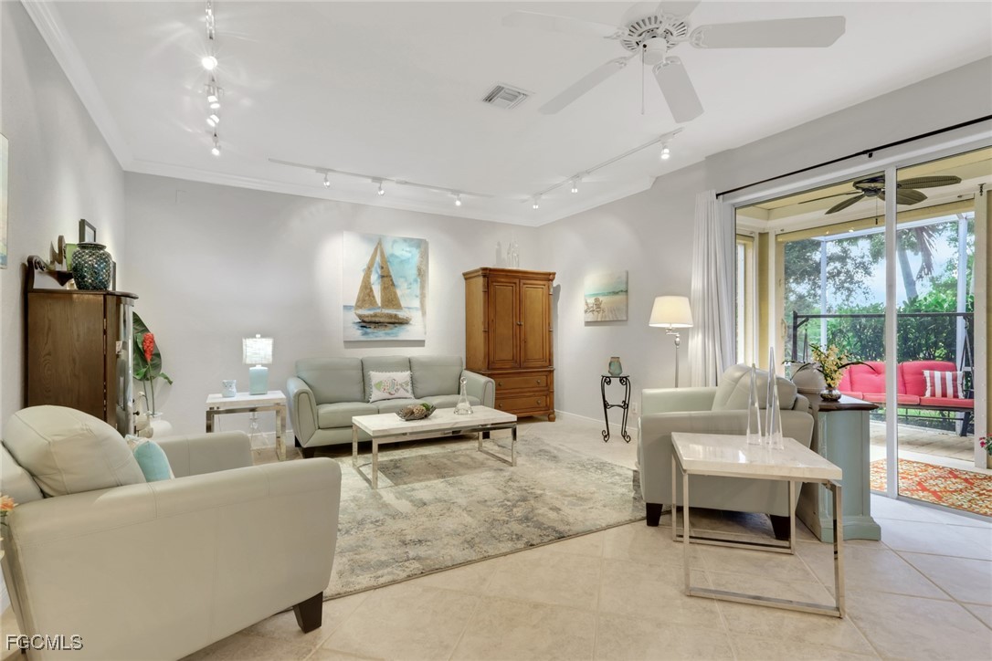 2 Bed SingleFamilyResidence for Sale in North Fort Myers, FL — photo 15
