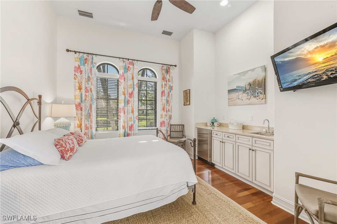 4 Bed Pool Home for Sale in Naples, photo 15