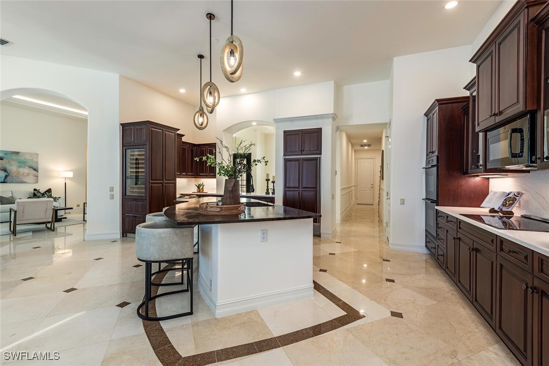 6 Bed Pool Home for Sale in Colliers Reserve, photo 15