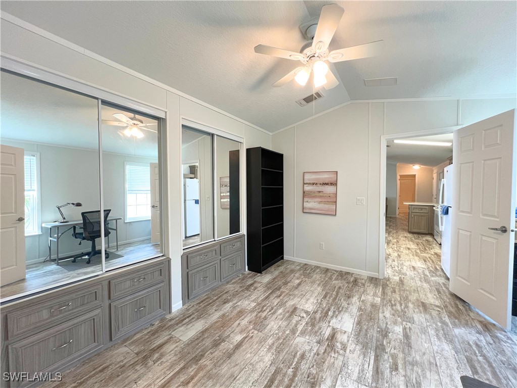 2 Bed ManufacturedHome for Sale in Naples, FL, $167,000 — photo 15