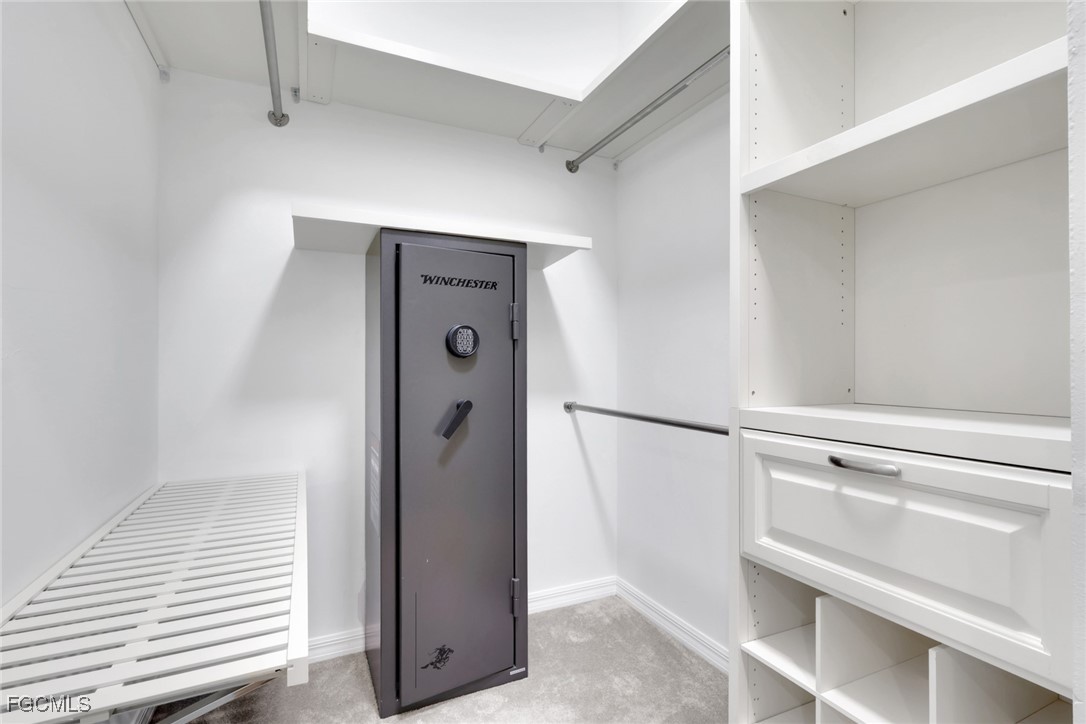 3 Bed SingleFamilyResidence for Sale in Not Applicable, FL — photo 15