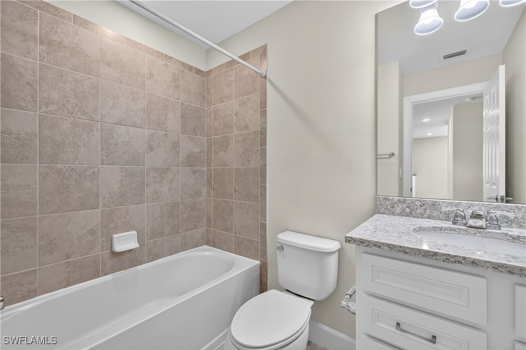 3 Bed SingleFamilyResidence for Sale in Westbrook, photo 15