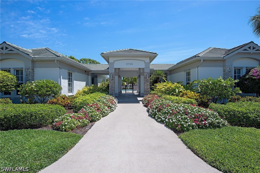 3 Bed Pool Home for Sale in Autumn Woods, FL, $1,000,000 — photo 15