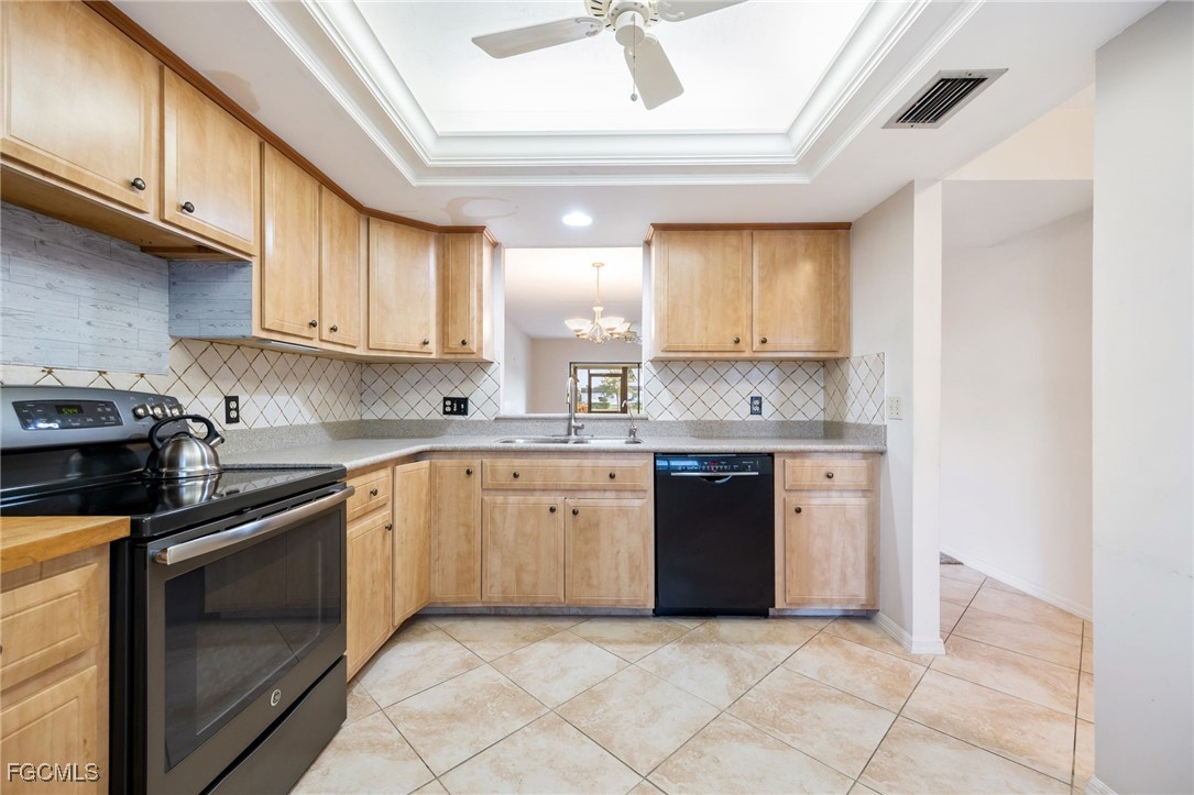2 Bed Waterfront Home for Sale in Cape Coral, FL, $149,500 — photo 15
