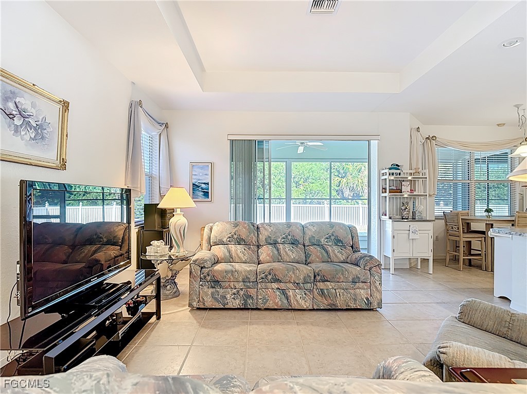 3 Bed Attached for Sale in Lake Pembroke, FL, $275,832 — photo 15