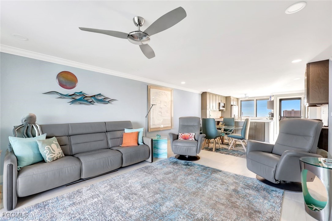 2 Bed Waterfront Home for Sale in The Palms Of Bay Beach, FL — photo 15