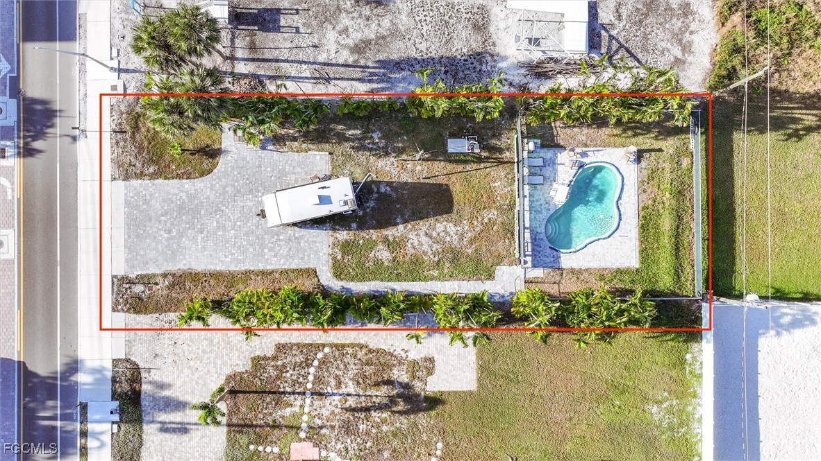Residential for Sale in Mcphie Park, photo 15
