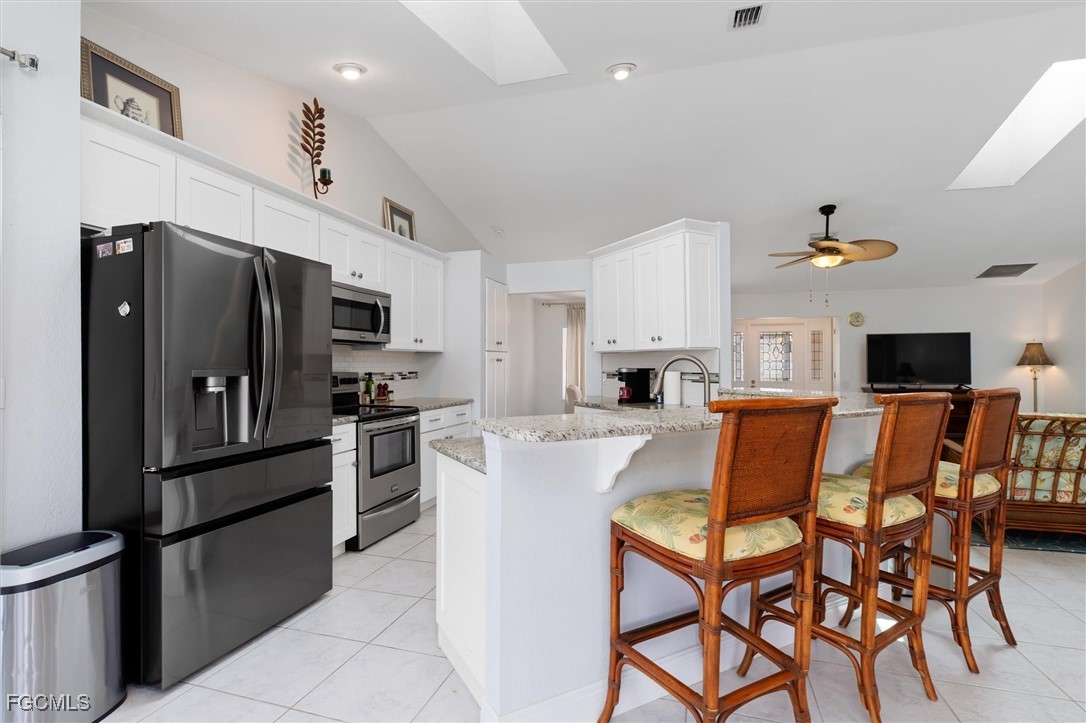 3 Bed Waterfront Home for Sale in Punta Gorda, photo 15