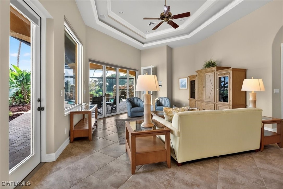 3 Bed Pool Home for Sale in Naples, photo 15