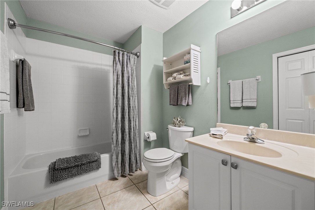 2 Bed Condominium for Sale in Naples, photo 15
