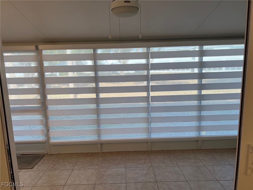 2 Bed Waterfront Home for Sale in Boardwalk Condo, photo 15