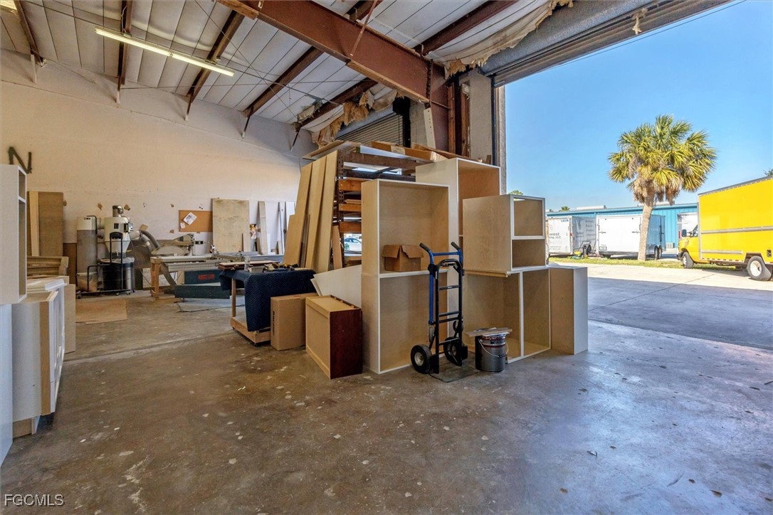 Warehouse for Sale in Port Charlotte, photo 15