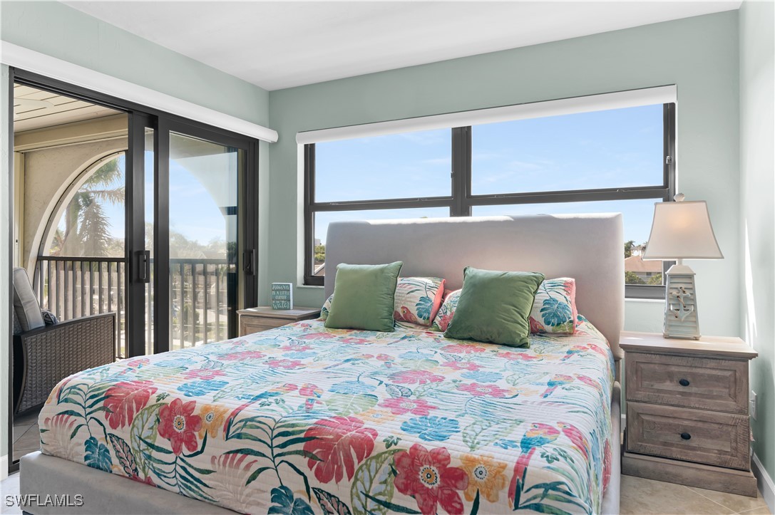 1 Bed Waterfront Home for Sale in Anglers Cove, FL, $310,000 — photo 15