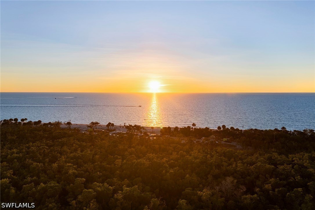 2 Bed Waterfront Home for Sale in Naples, photo 15