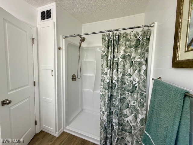 2 Bed ManufacturedHome for Sale in Naples, FL, $219,000 — photo 15