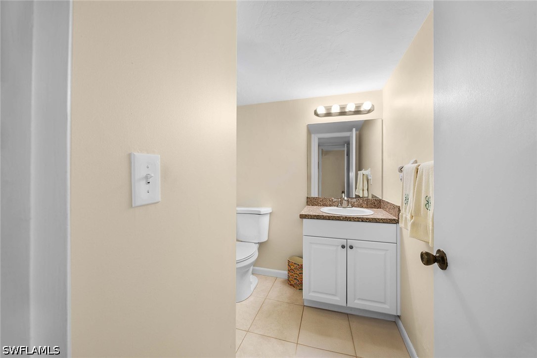 2 Bed Waterfront Home for Sale in Naples, photo 15