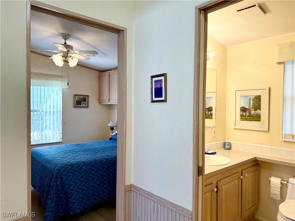 2 Bed ManufacturedHome for Sale in Naples, FL, $179,000 — photo 15
