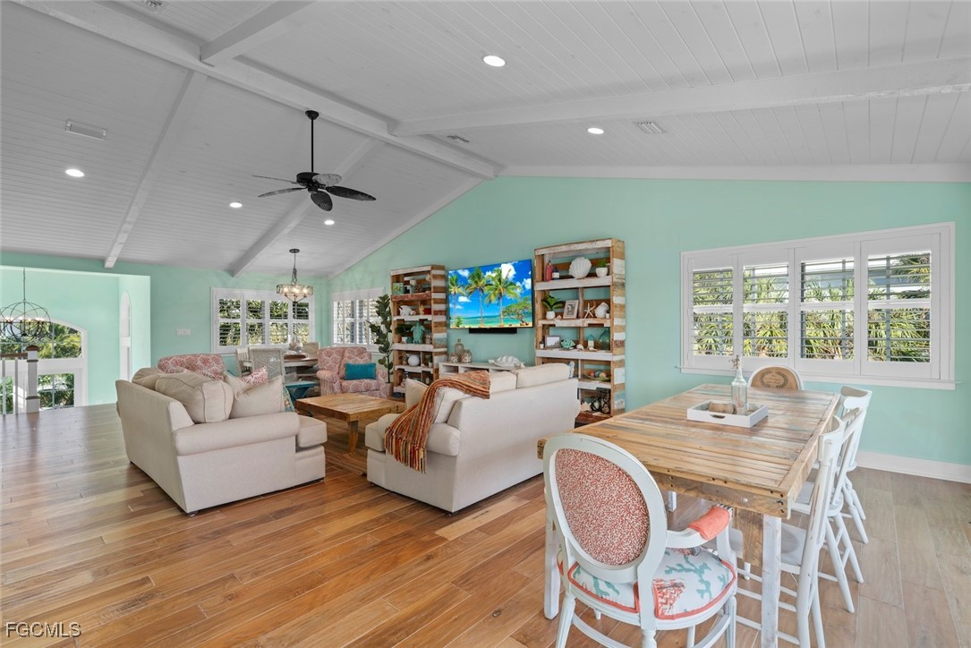 3 Bed Pool Home for Sale in Del Sega, photo 15