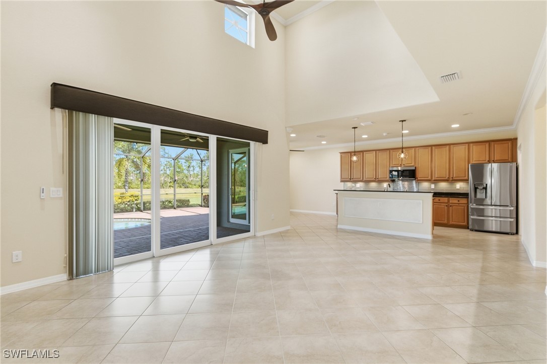 5 Bed Pool Home for Sale in Bella Terra, photo 15