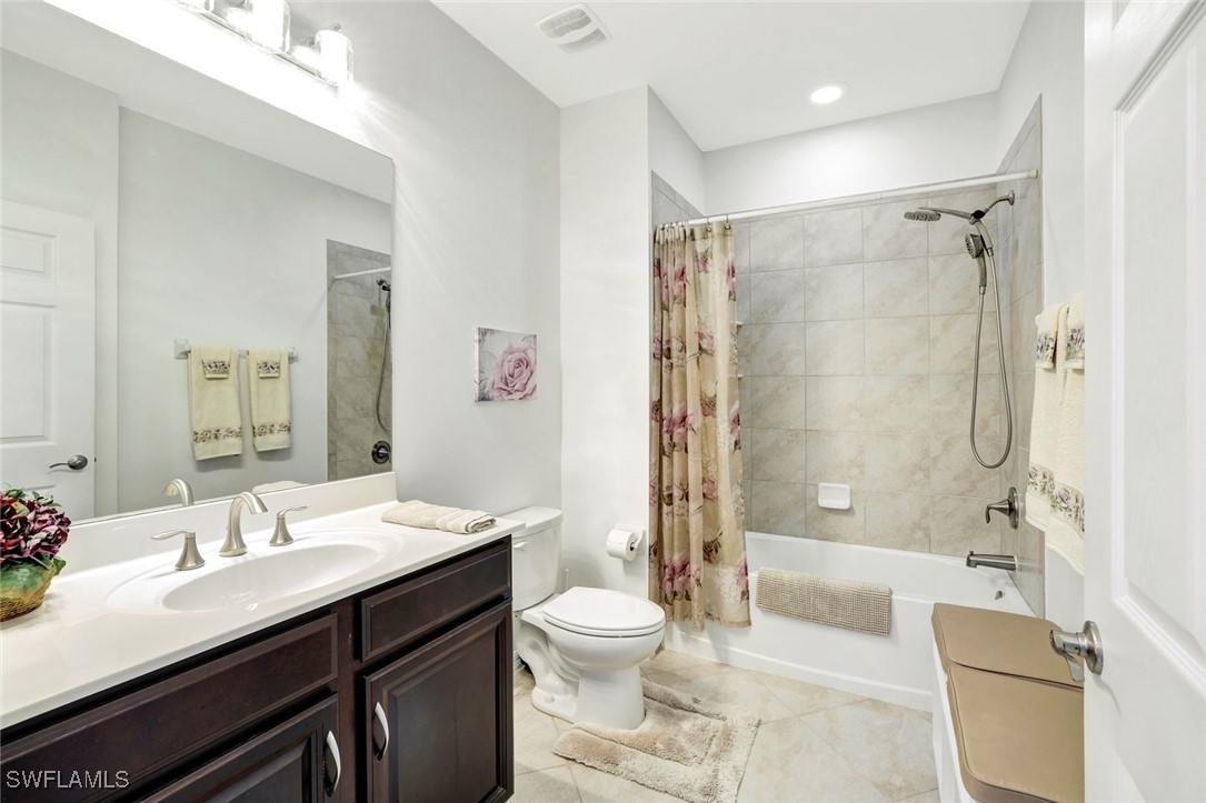 2 Bed Waterfront Home for Sale in Paloma, FL, $300,000 — photo 15