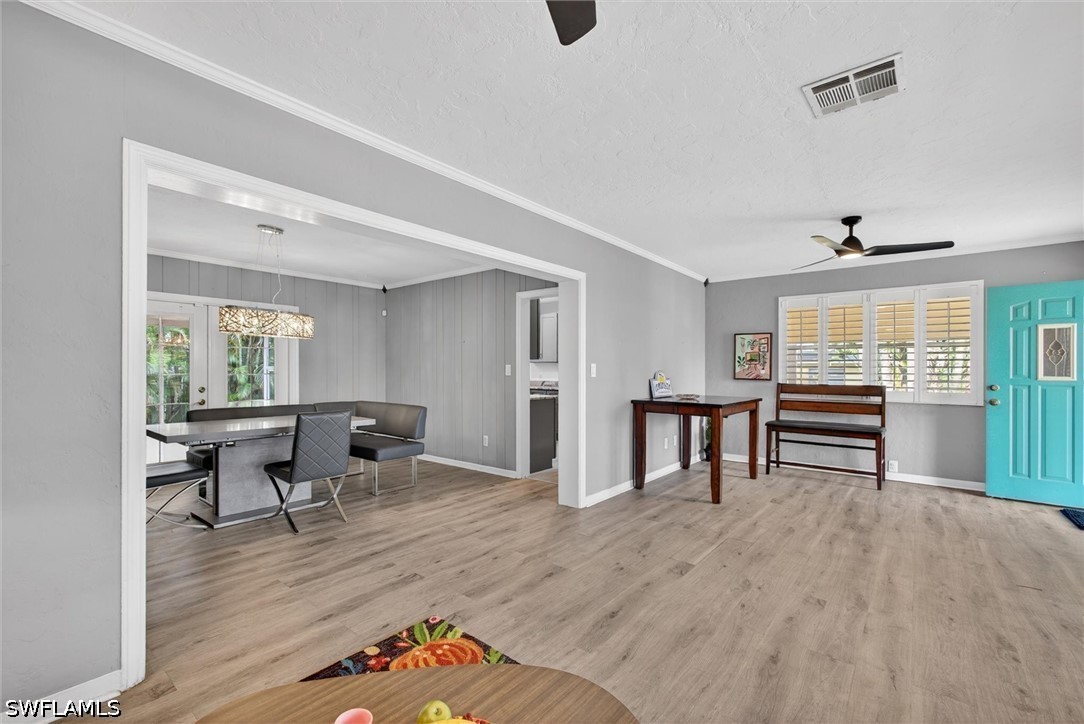 2 Bed SingleFamilyResidence for Sale in Allen Park, photo 15