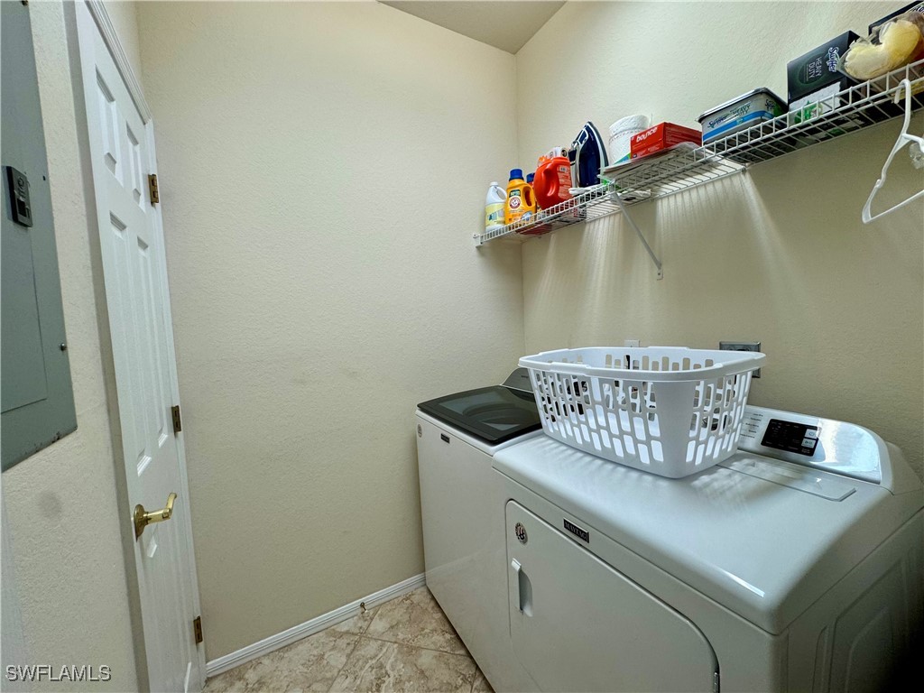 2 Bed Condominium for Sale in Lake Barrington, photo 15
