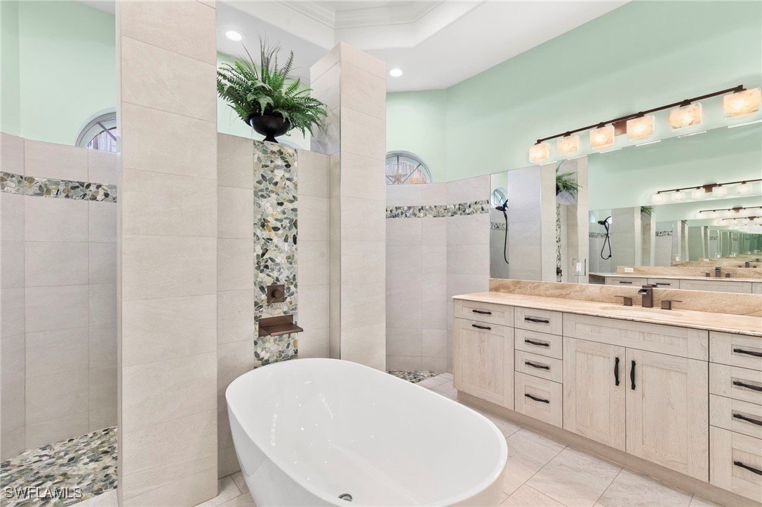4 Bed Pool Home for Sale in Marco Island, photo 15