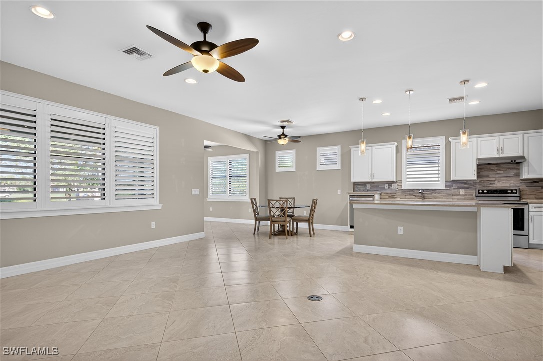 2 Bed SingleFamilyResidence for Sale in Del Webb, FL — photo 15