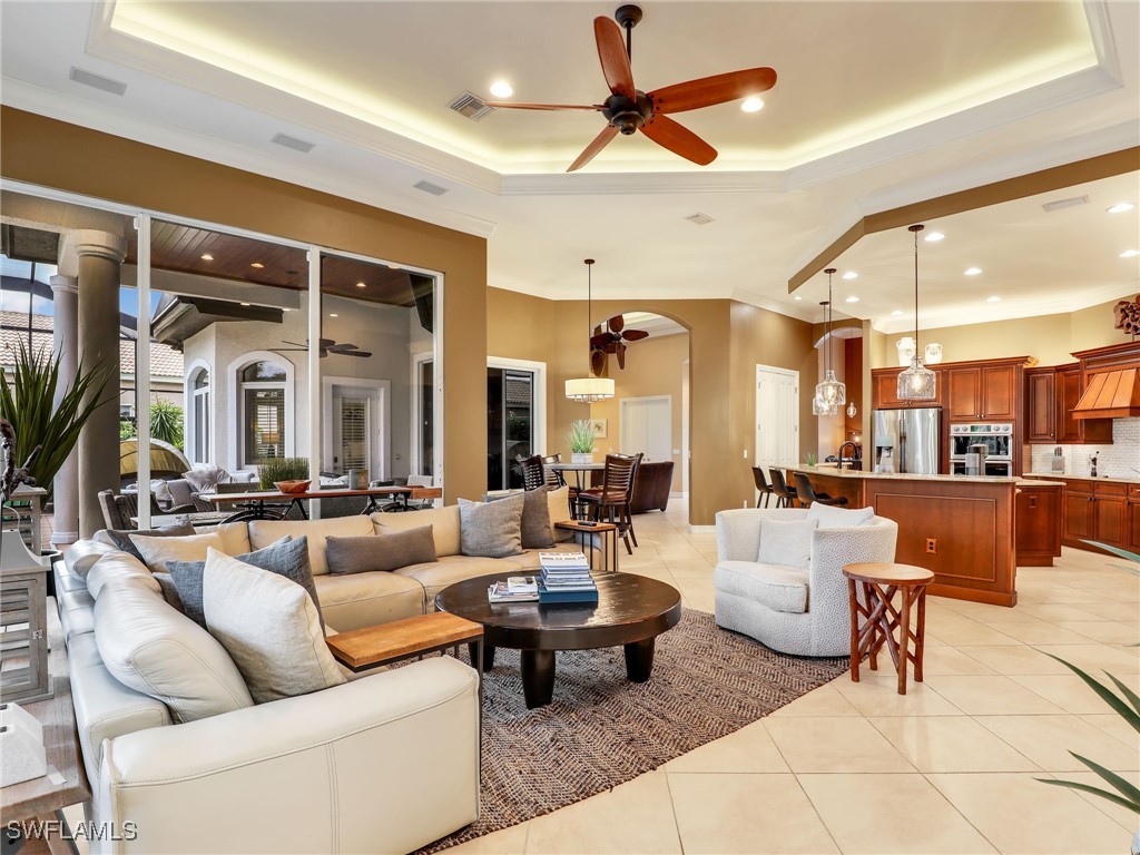 4 Bed Pool Home for Sale in Grande Estates, photo 15